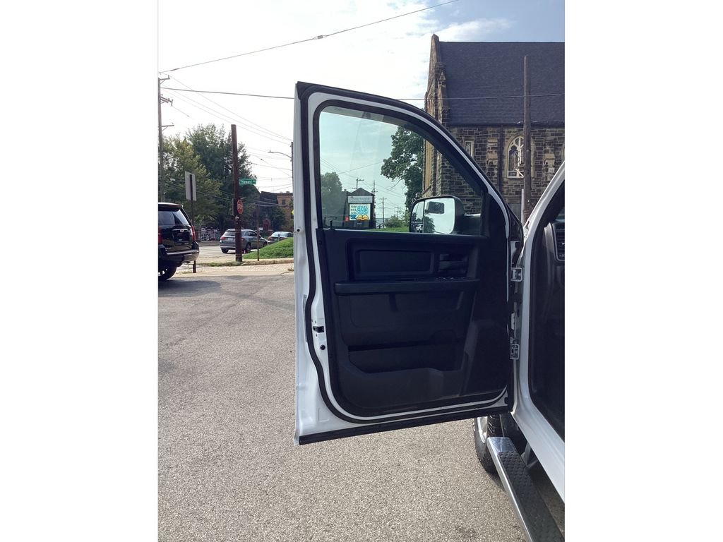 Used 2021 White Ram Tradesman image 16