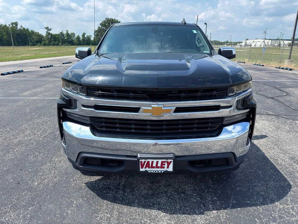 Used 2020 Black Chevrolet LT image 22