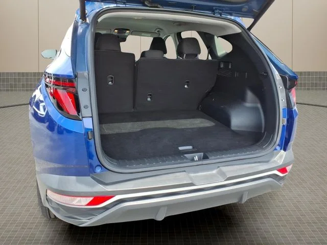 Used 2024 Blue Hyundai SEL image 8