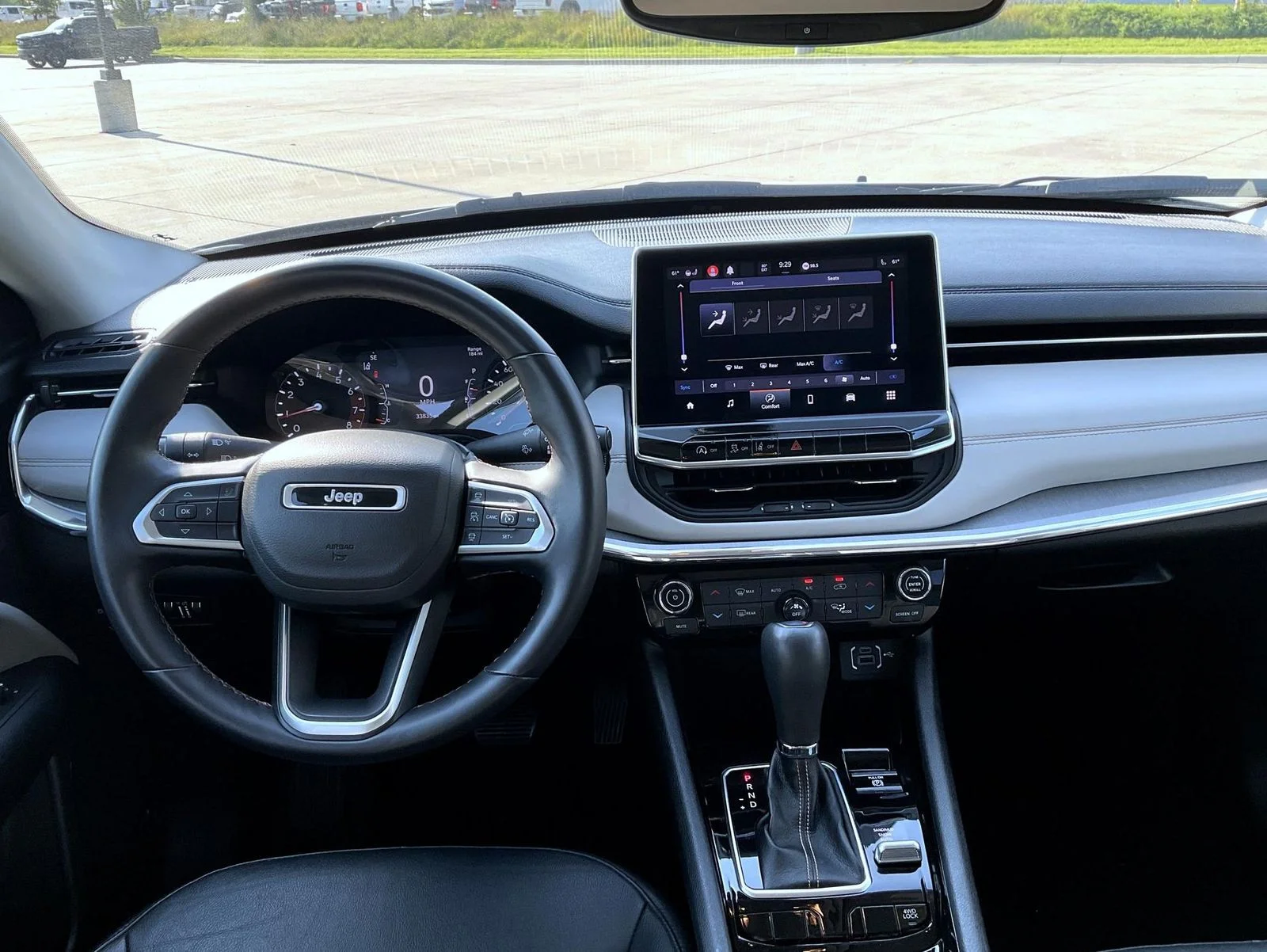 Used 2022 Silver Jeep Limited image 14