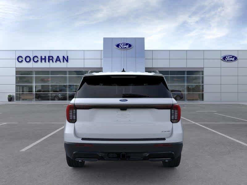 New 2026 Space White Metallic Ford ST-Line image 5