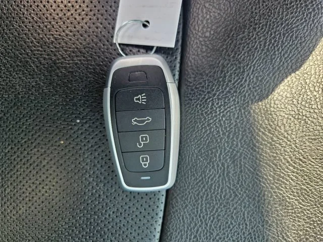Used 2020 White Jeep Limited image 29