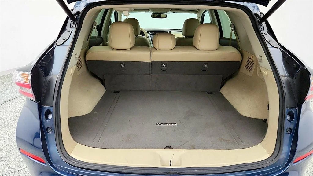 Used 2016 Arctic Blue Metallic Nissan SL AWD w/ Technology Package & Panoramic Moonroof image 21