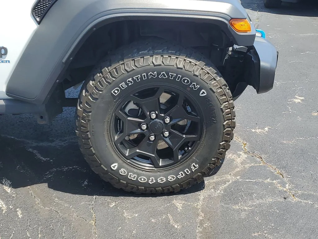 Used 2023 White Jeep Willys 4xe image 6