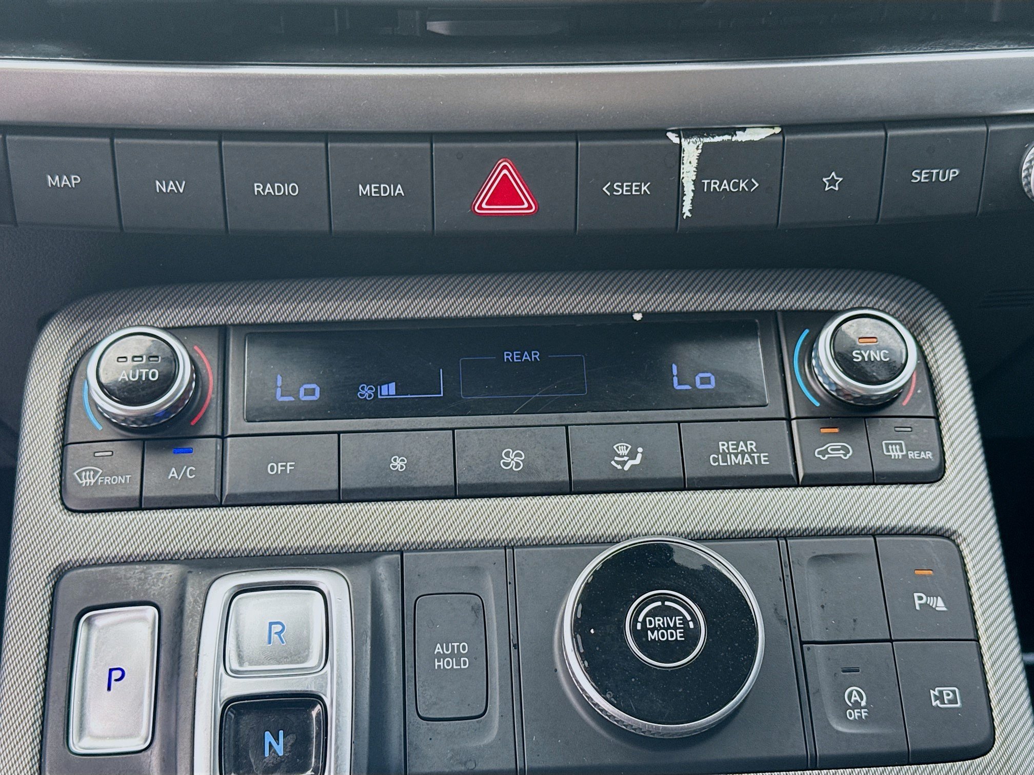 Used 2023 Abyss Black Pearl Hyundai SEL image 12