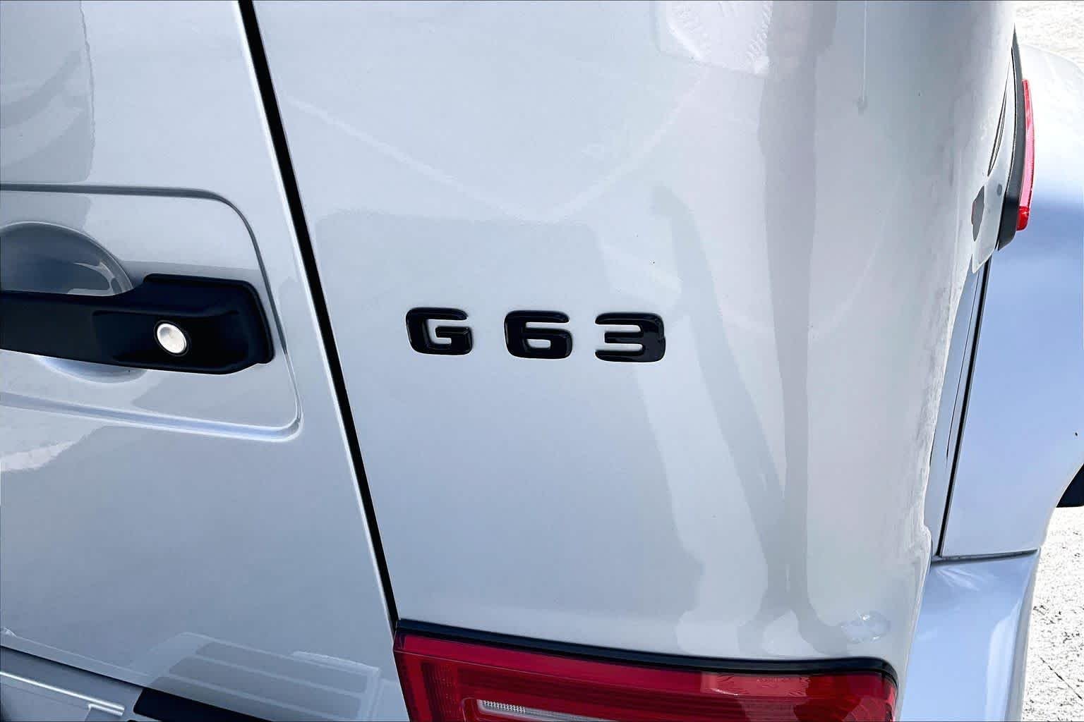 Used 2023 Iridium Silver Metallic Mercedes-Benz G 550 image 10