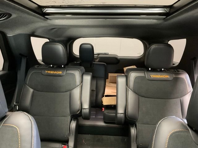 New 2026 Vapor Blue Metallic Ford Tremor® image 20