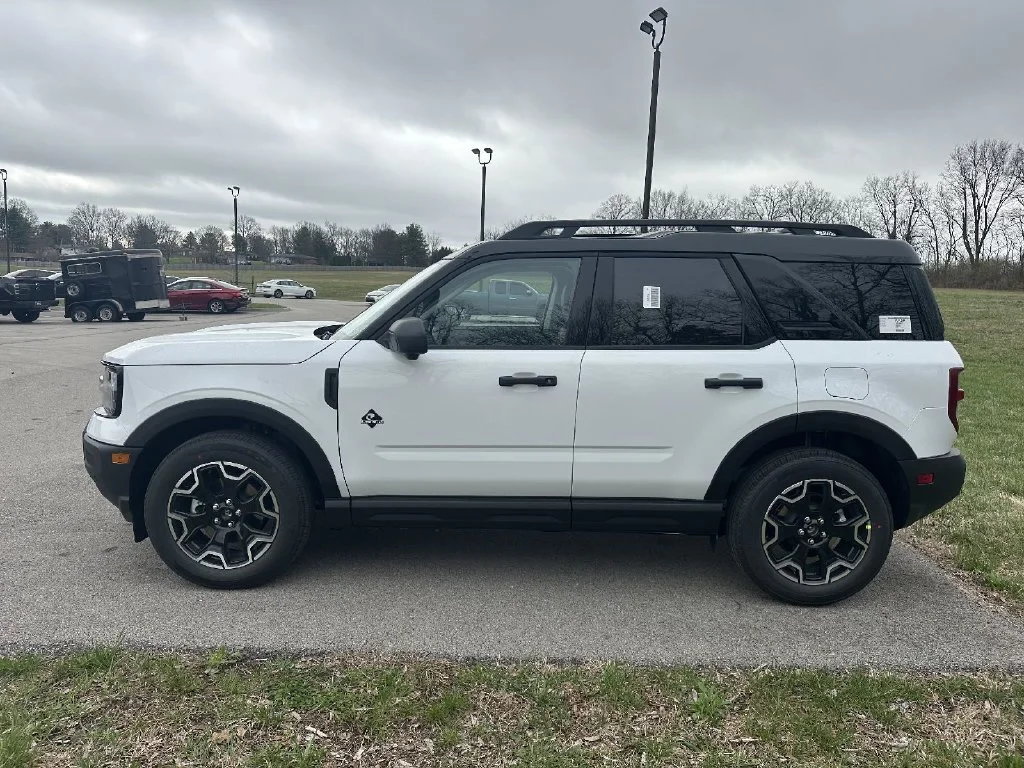 New 2026 White Ford Outer Banks image 12