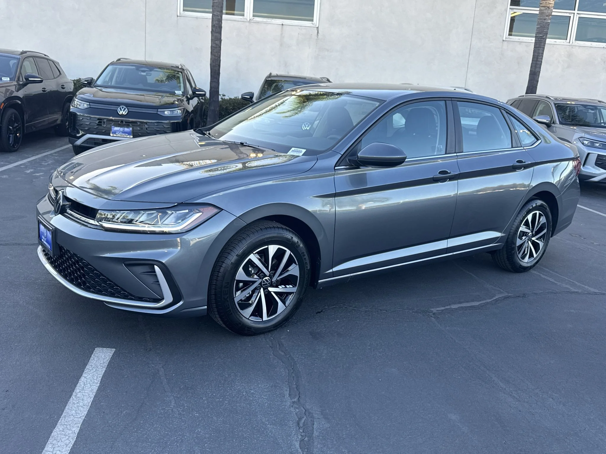 New 2027 Platinum Gray Metallic Volkswagen S image 4