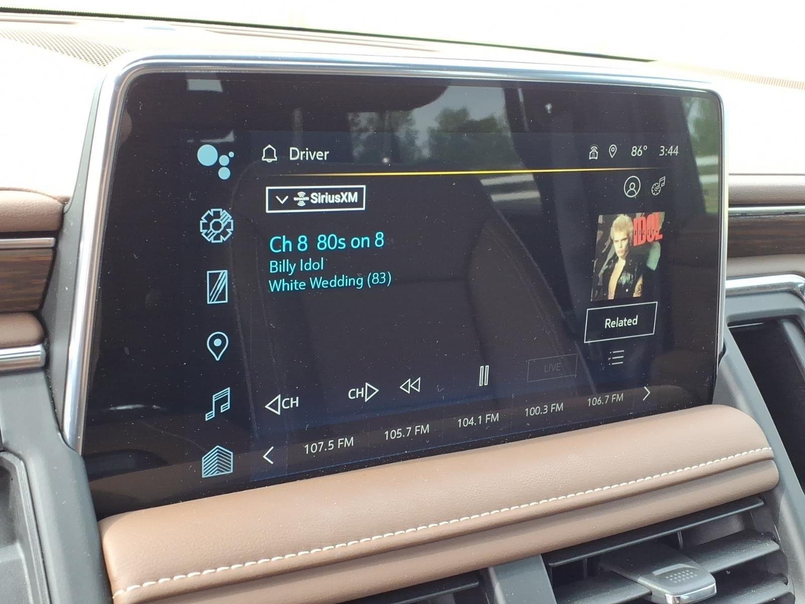 Used 2024 Iridescent Pearl Tricoat Chevrolet High Country image 25
