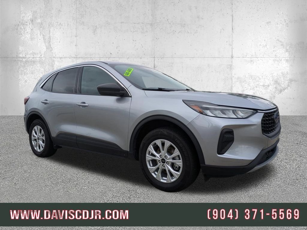Used 2024 Silver Ford Active image 1