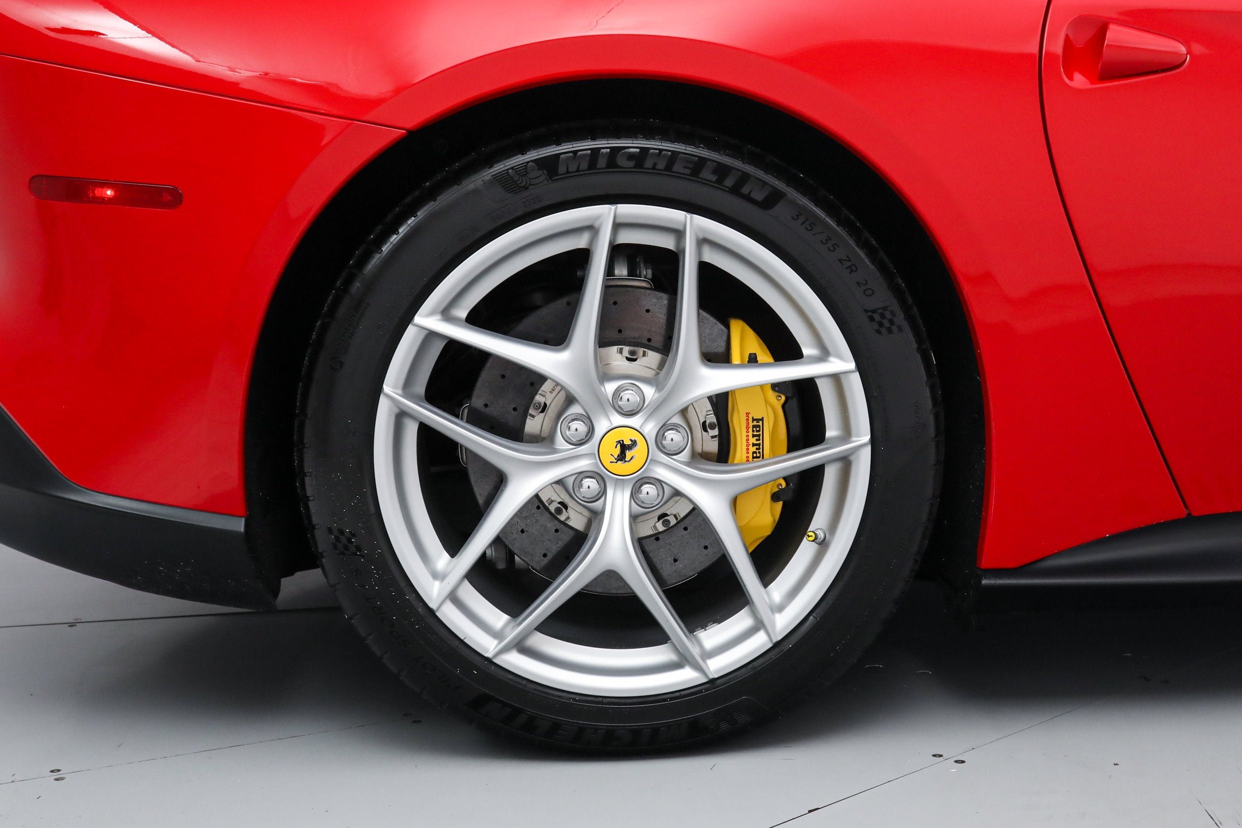 Used 2016 Rosso Corsa Ferrari  image 36