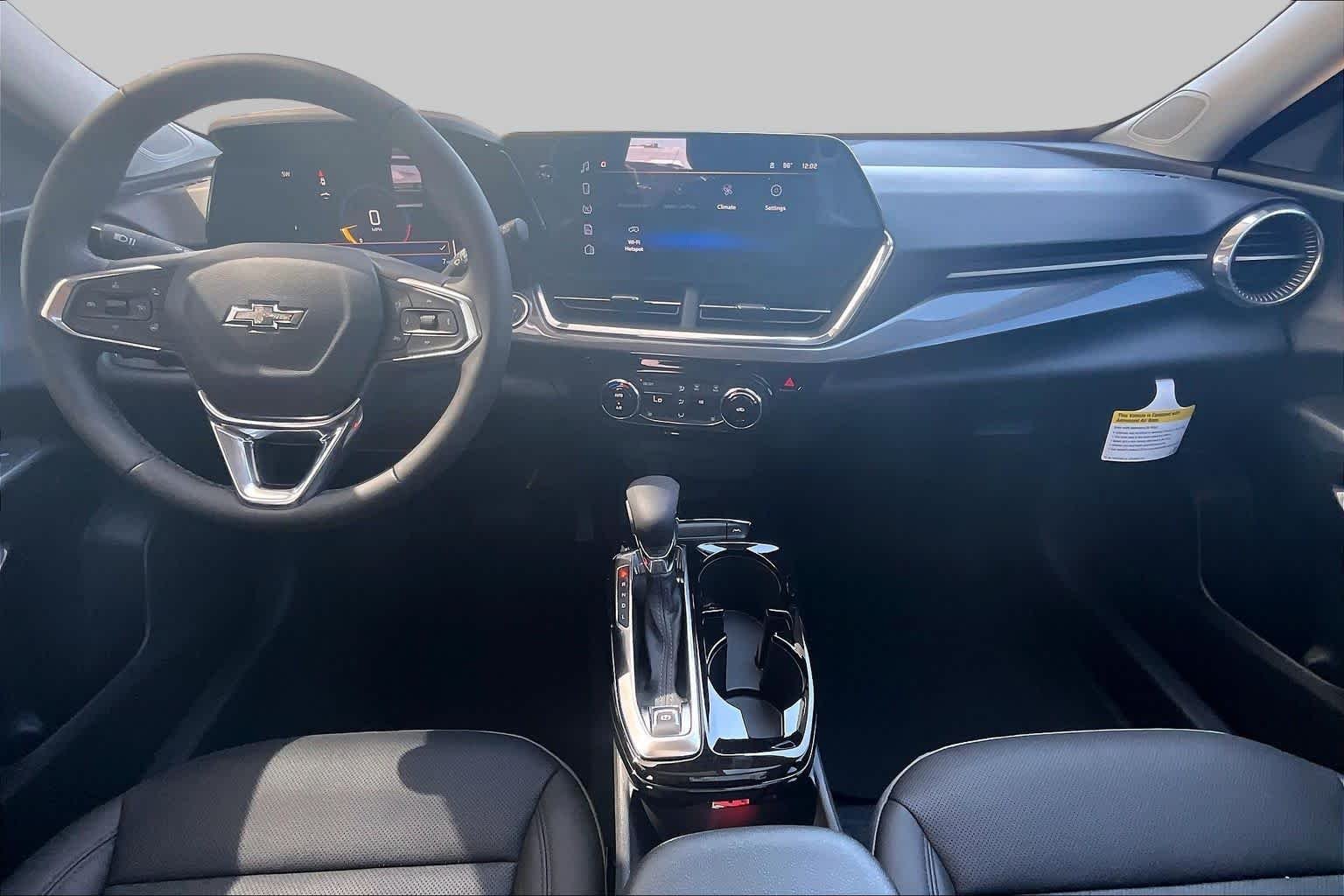 New 2026 Mosaic Black Metallic Chevrolet ACTIV image 6