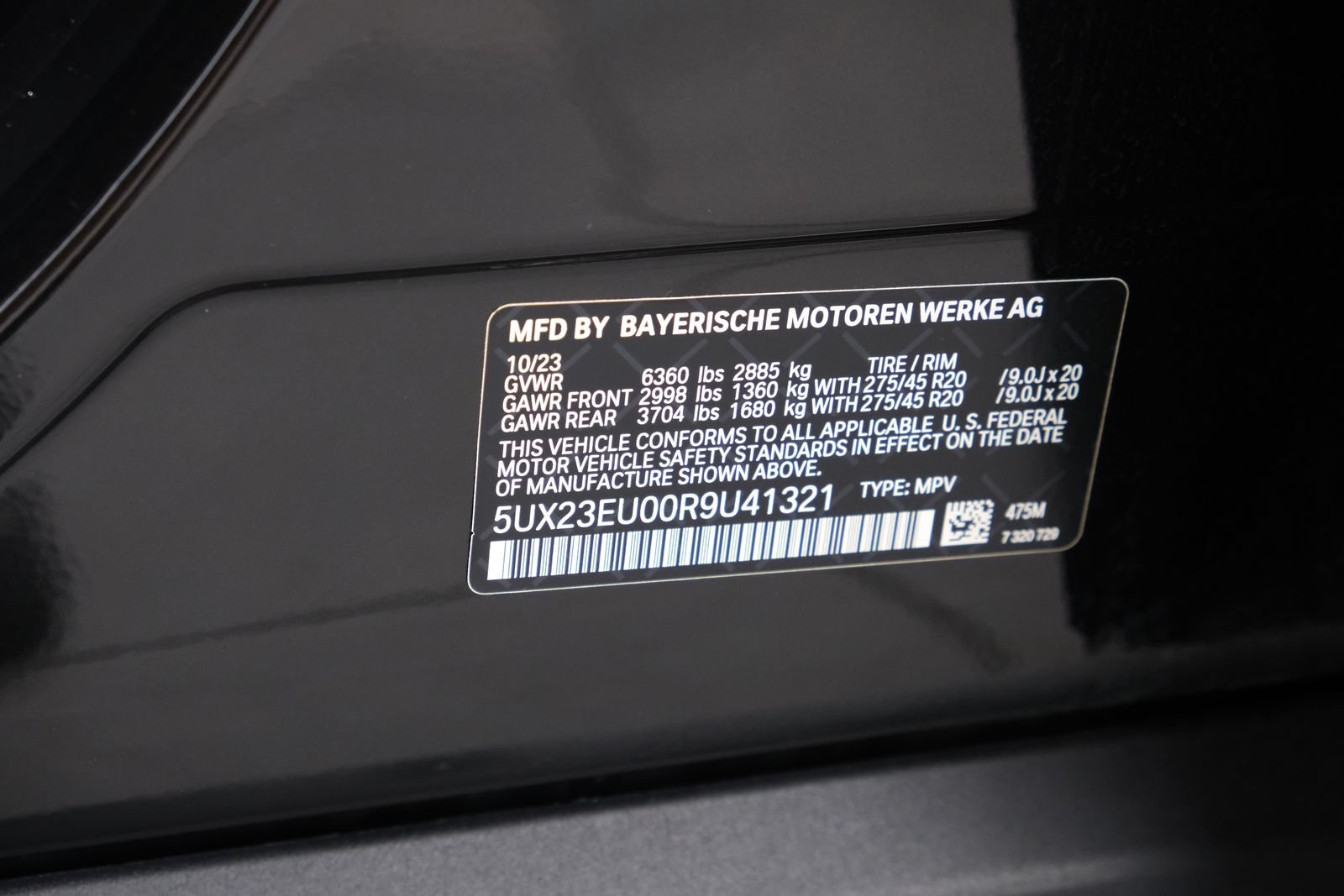 Certified Used 2024 Black Sapphire Metallic BMW xDrive40i image 31