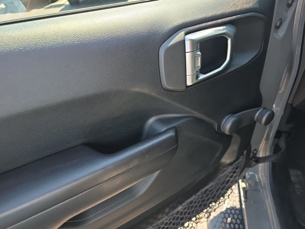 Used 2021 Sting-Gray Clearcoat Jeep Unlimited Sport image 20