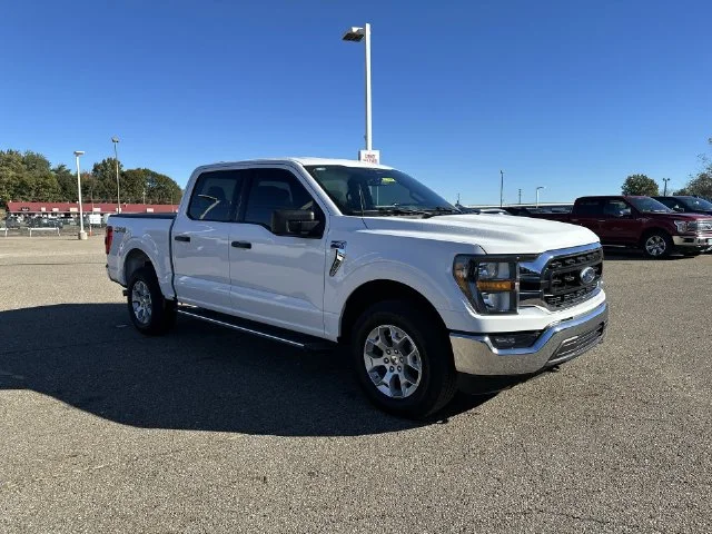 Used 2023 White Ford XLT image 18