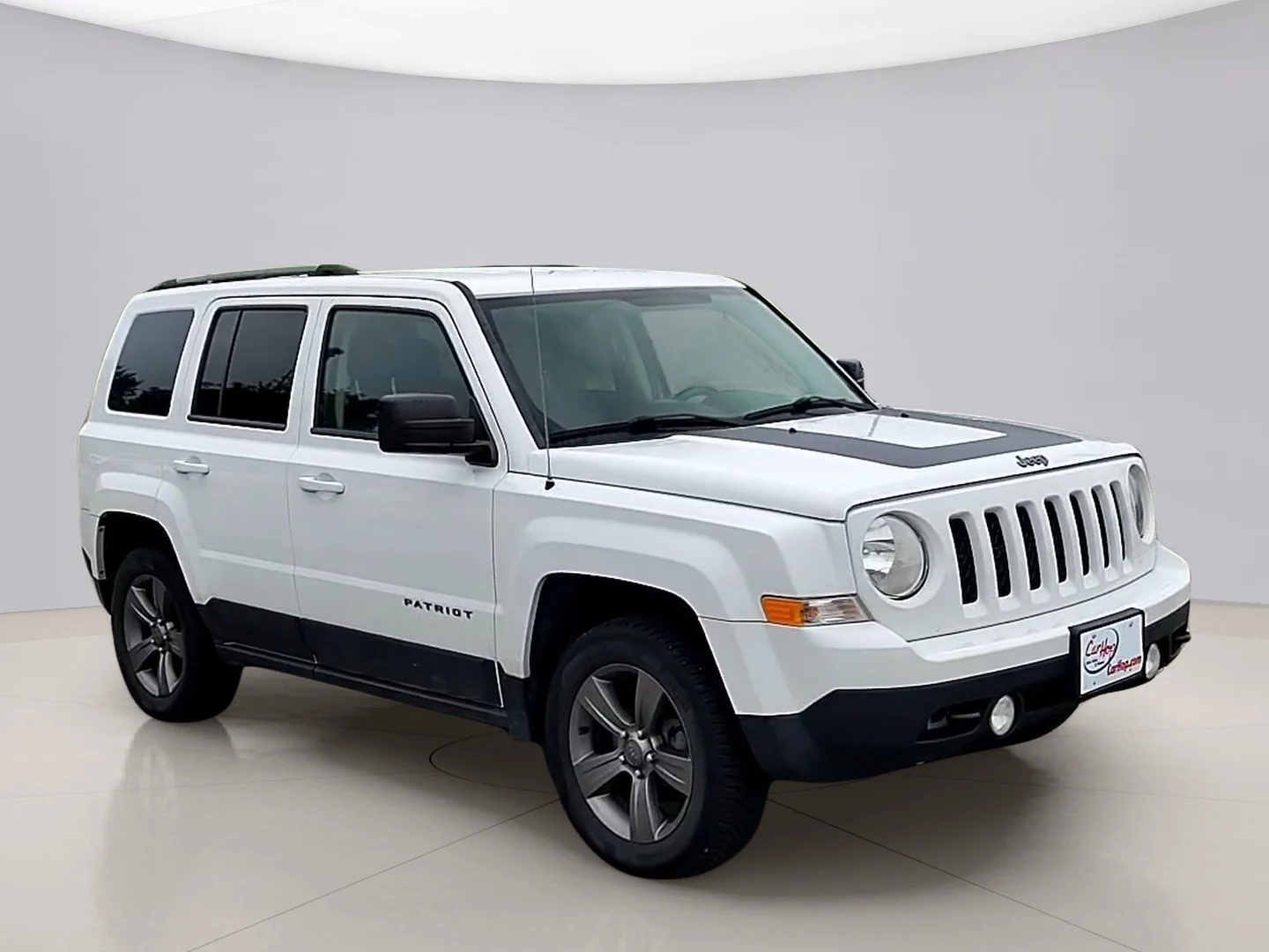 Used 2016 White Jeep SPORT 4WD image 7
