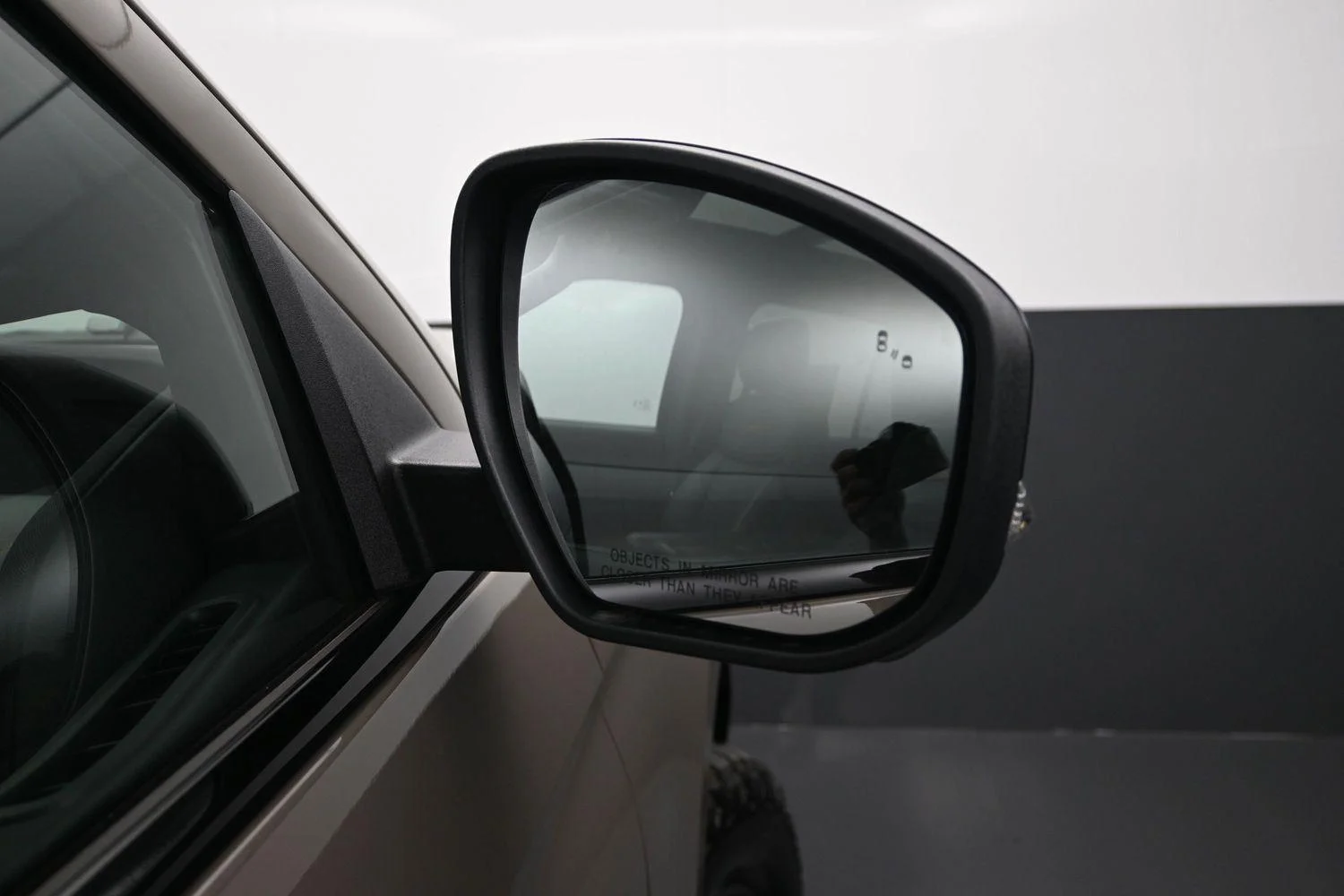 New 2027 Marsh Gray Ford Tremor® image 7