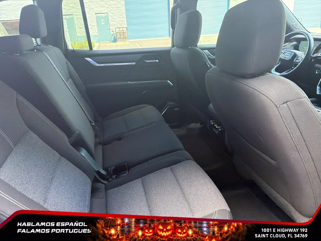 Certified Used 2025 Sterling Metallic GMC Elevation image 28