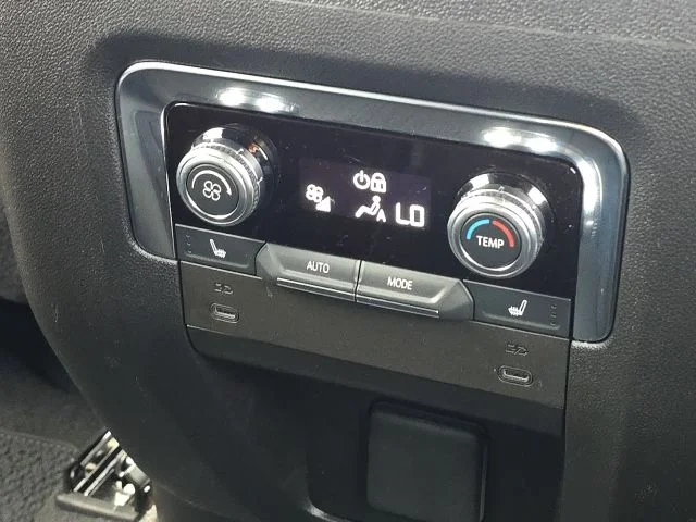 Used 2026 White GMC Denali image 19