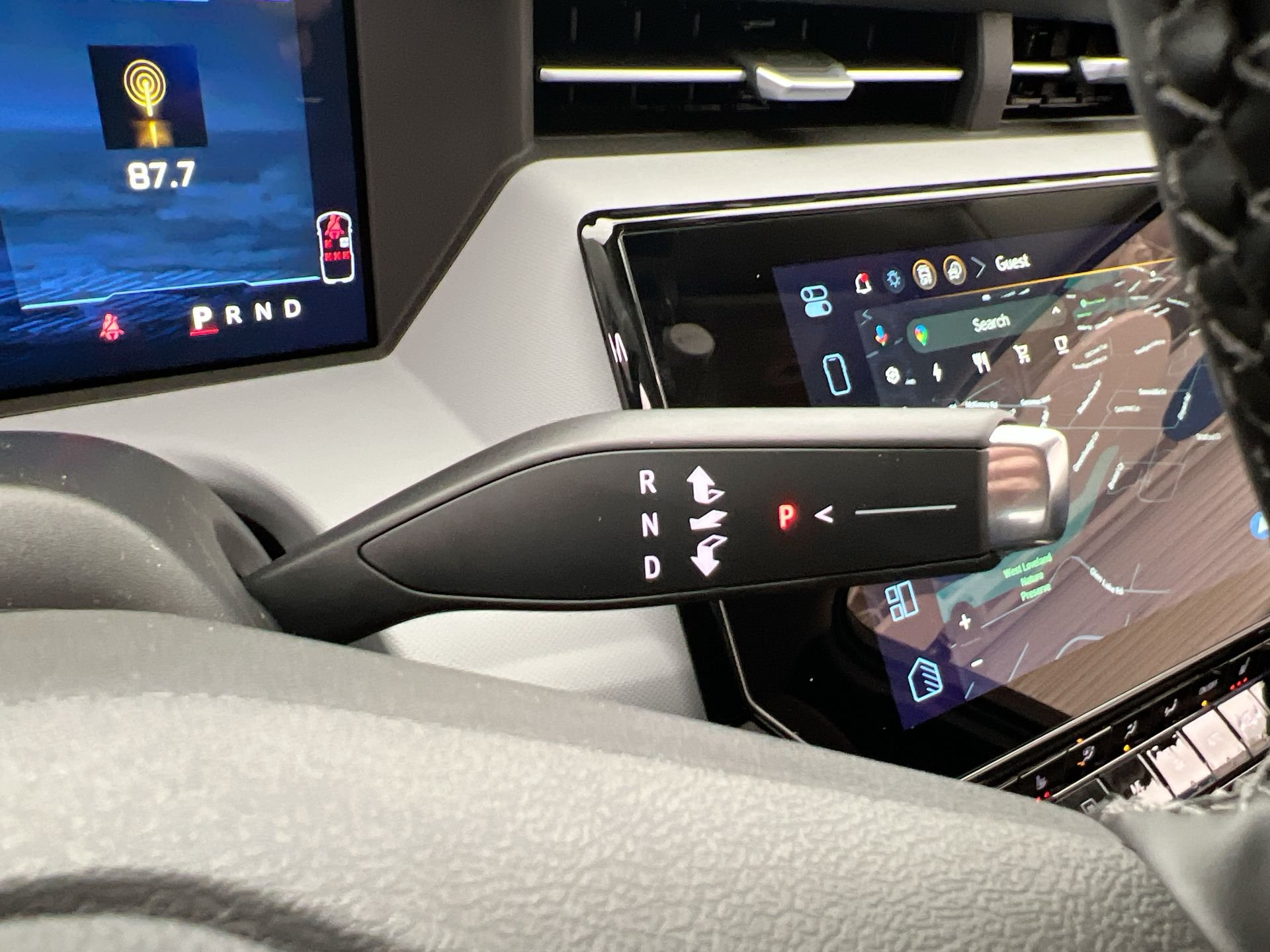 2027 Chevrolet Bolt RS - Photo 73