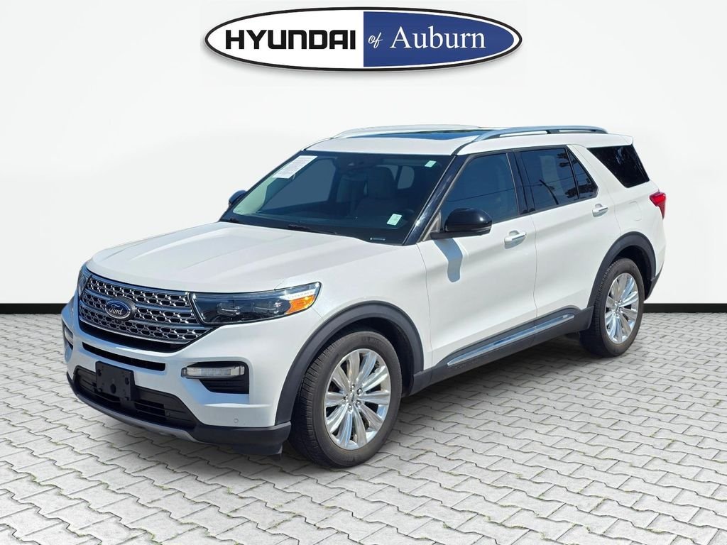 Used 2020 White Ford Limited image 2