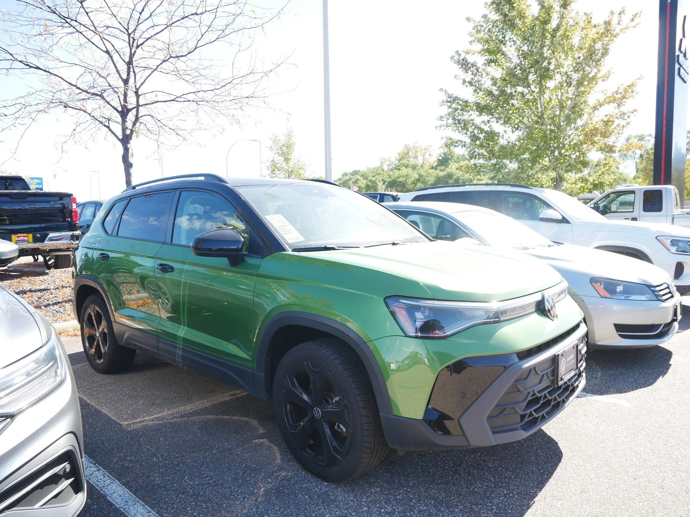 2025 Volkswagen Taos