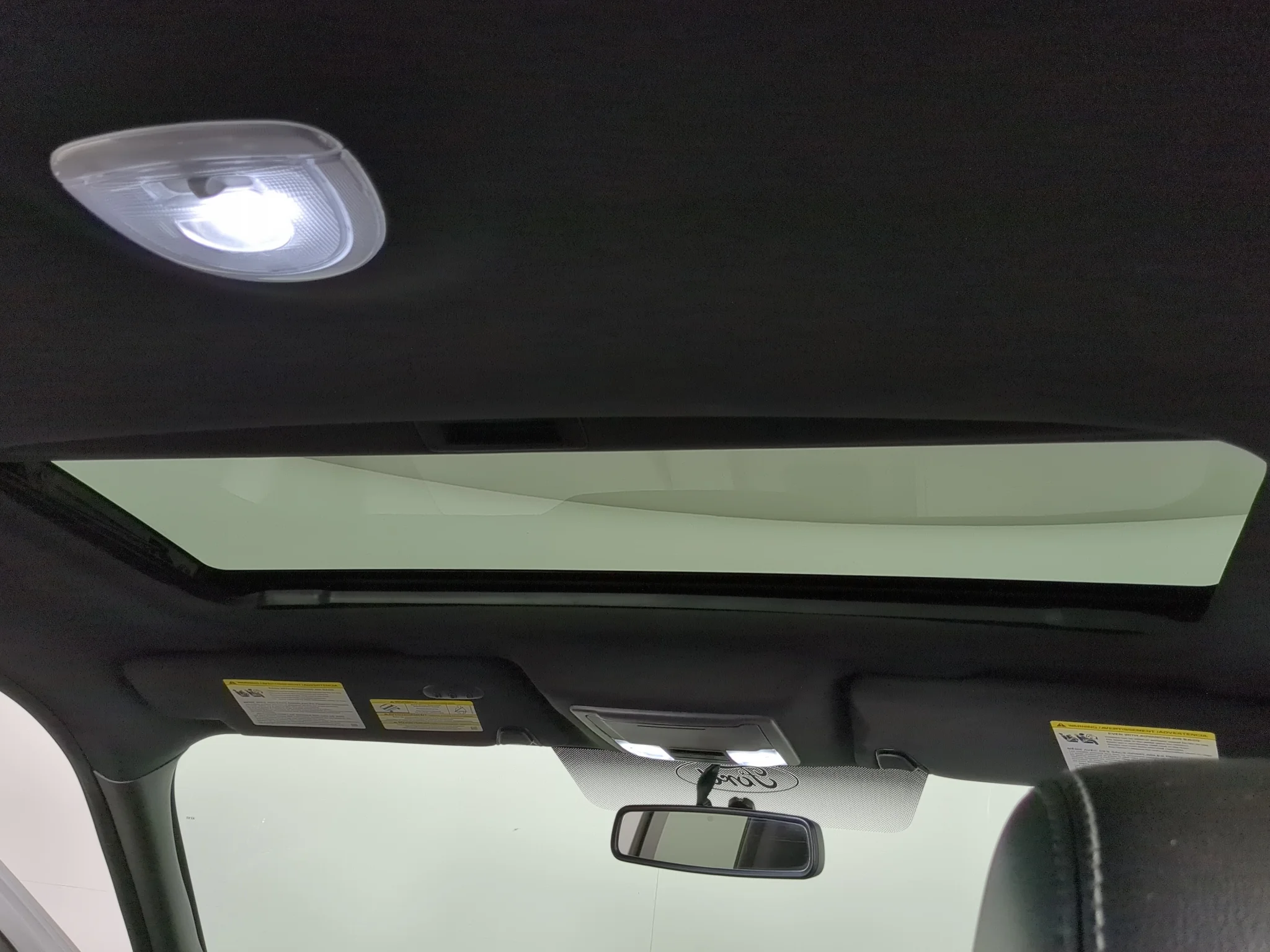 Used 2014 White Ford FX4 image 25