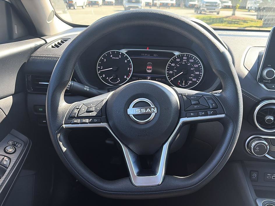 Used 2025 Aspen White Tricoat Nissan SV image 31