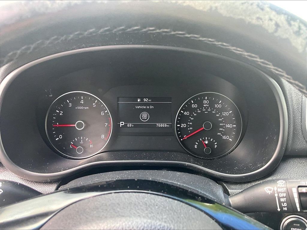 Used 2020 Pacific Blue Kia SX image 25