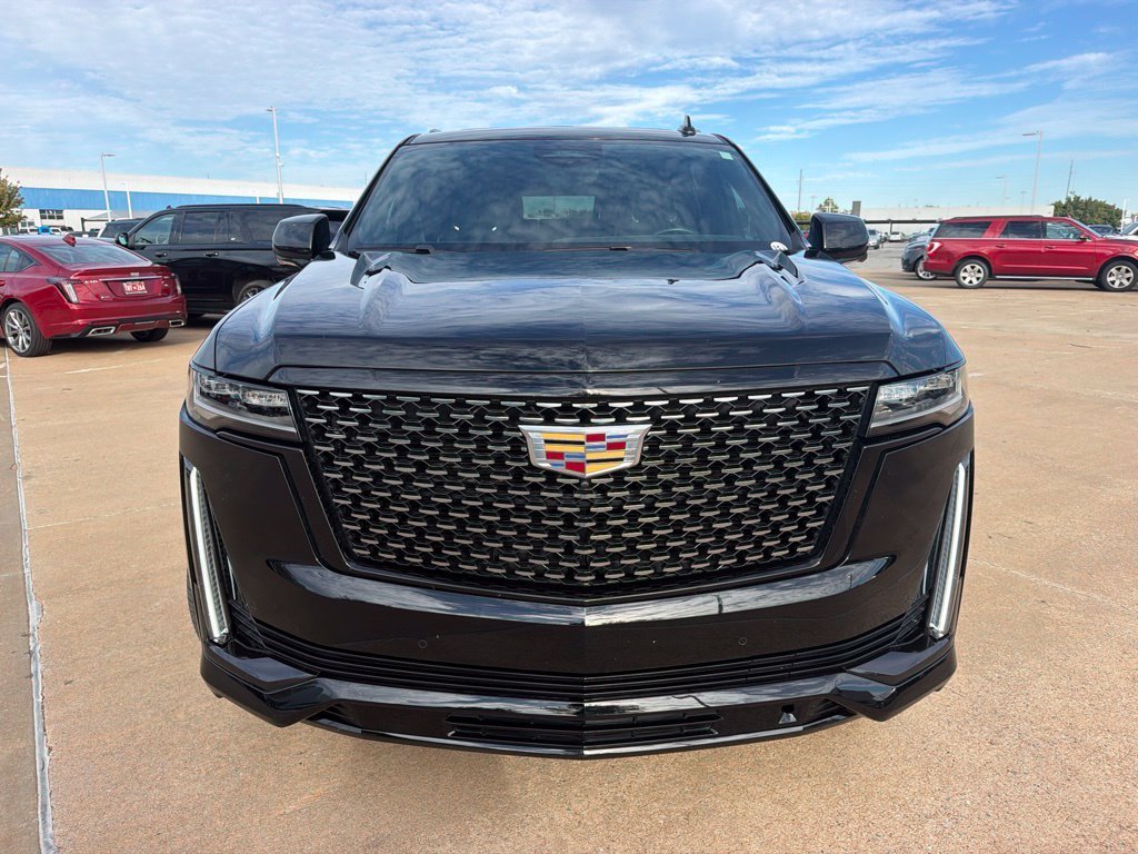 Used 2023 Black Cadillac Premium Luxury image 5
