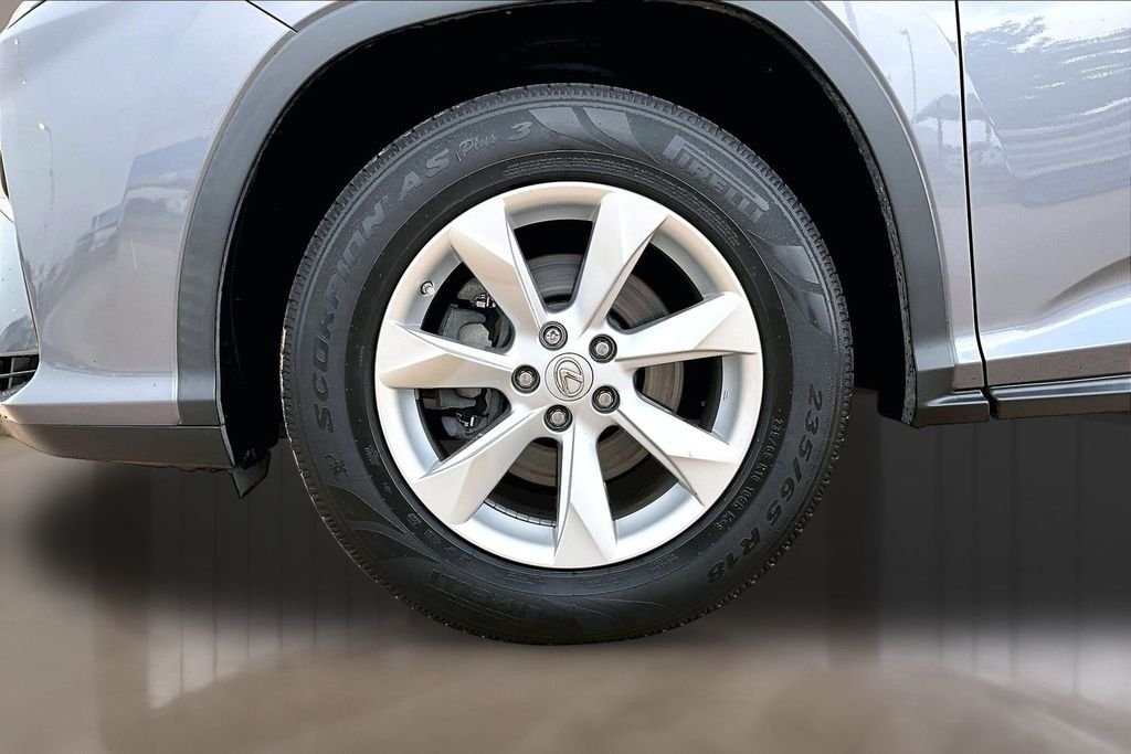 Used 2016 Gray Lexus 350 image 8