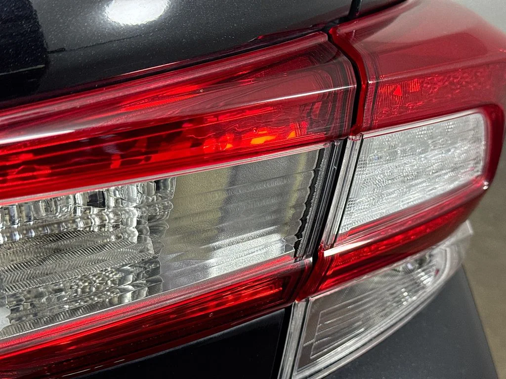 Used 2018 Black Subaru 2.0i image 30