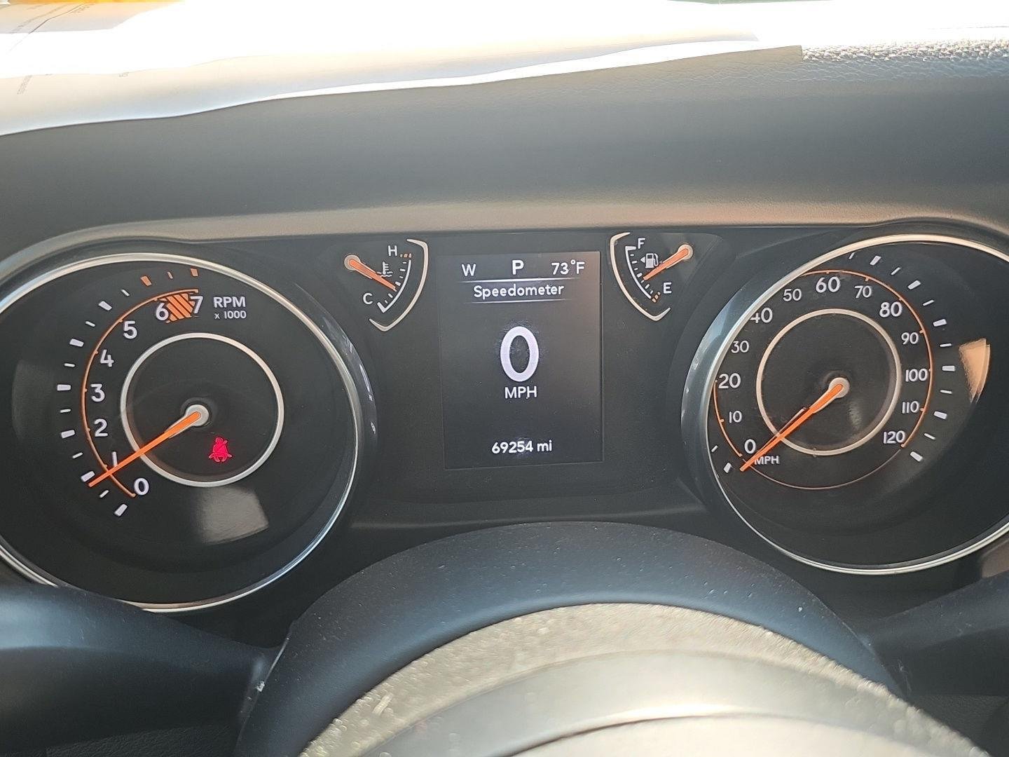 Used 2018 Mojito! Clearcoat Jeep Sport image 25