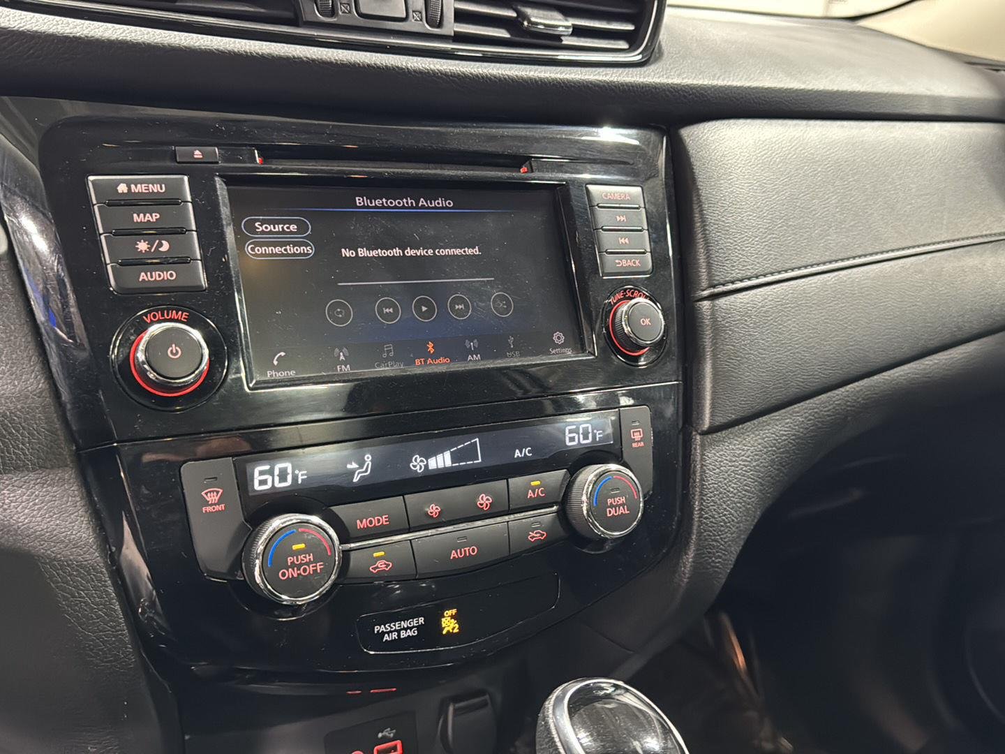2018 Nissan Rogue SV - Photo 35