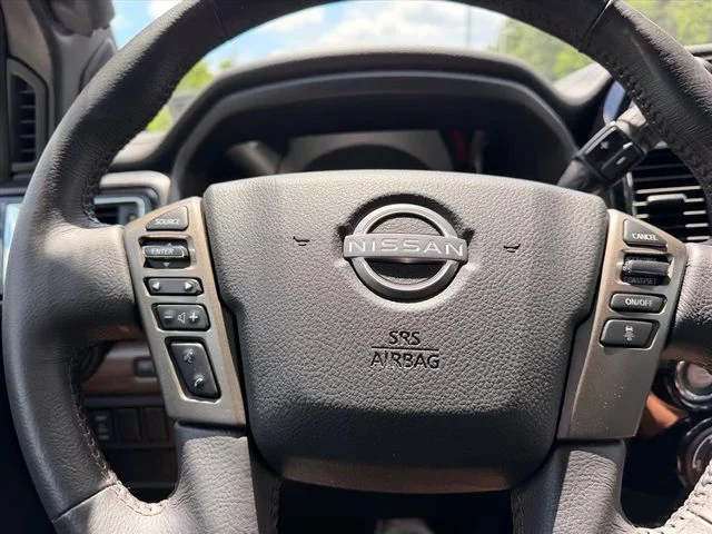 Used 2023 White Nissan Platinum Reserve image 22