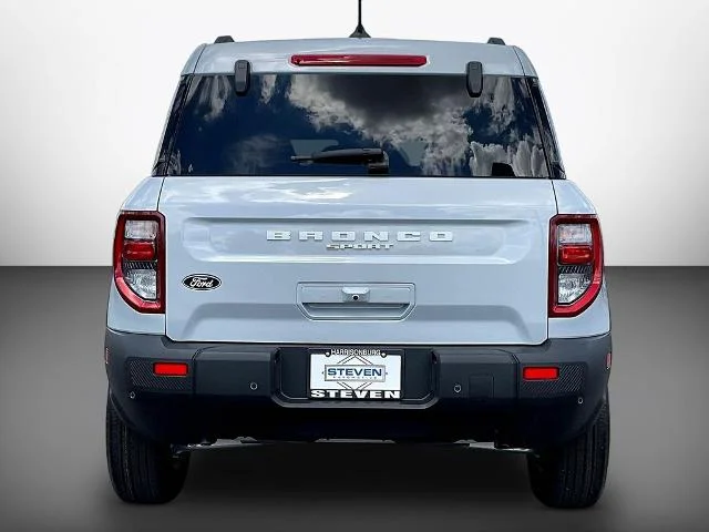 New 2026 Space White Metallic Ford Big Bend® image 38
