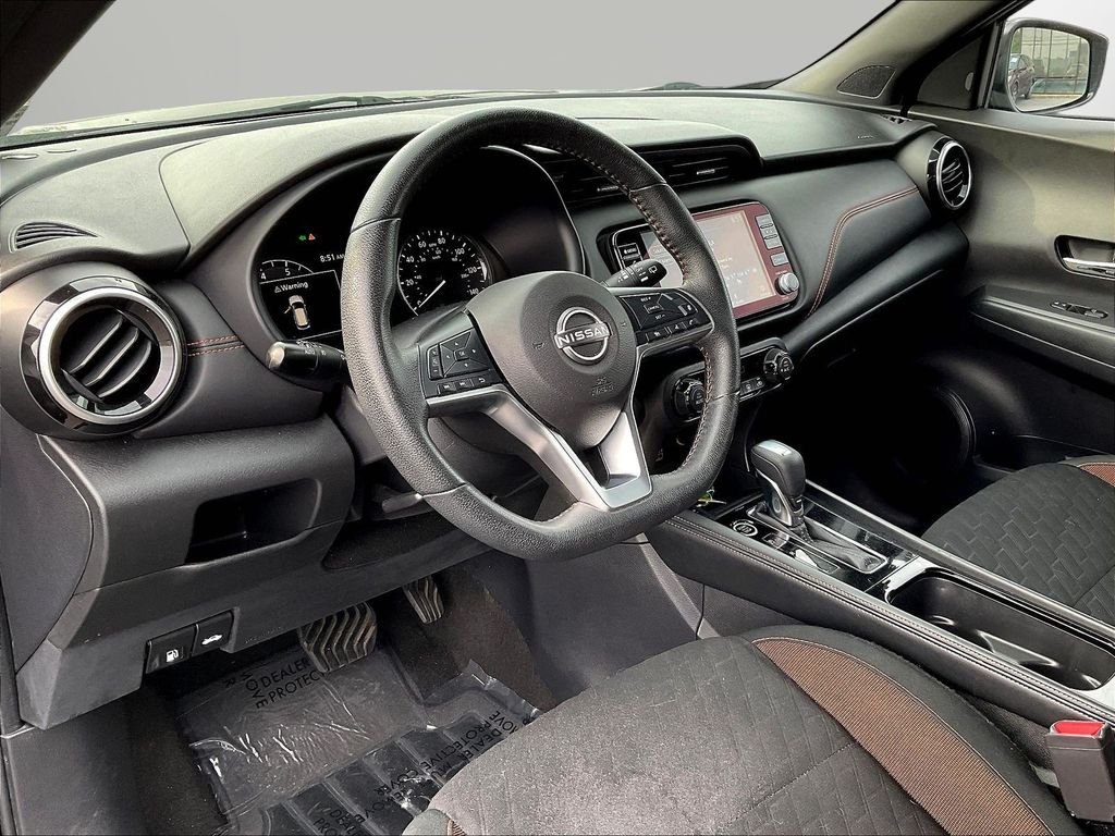 Used 2024 Black Nissan SR image 19