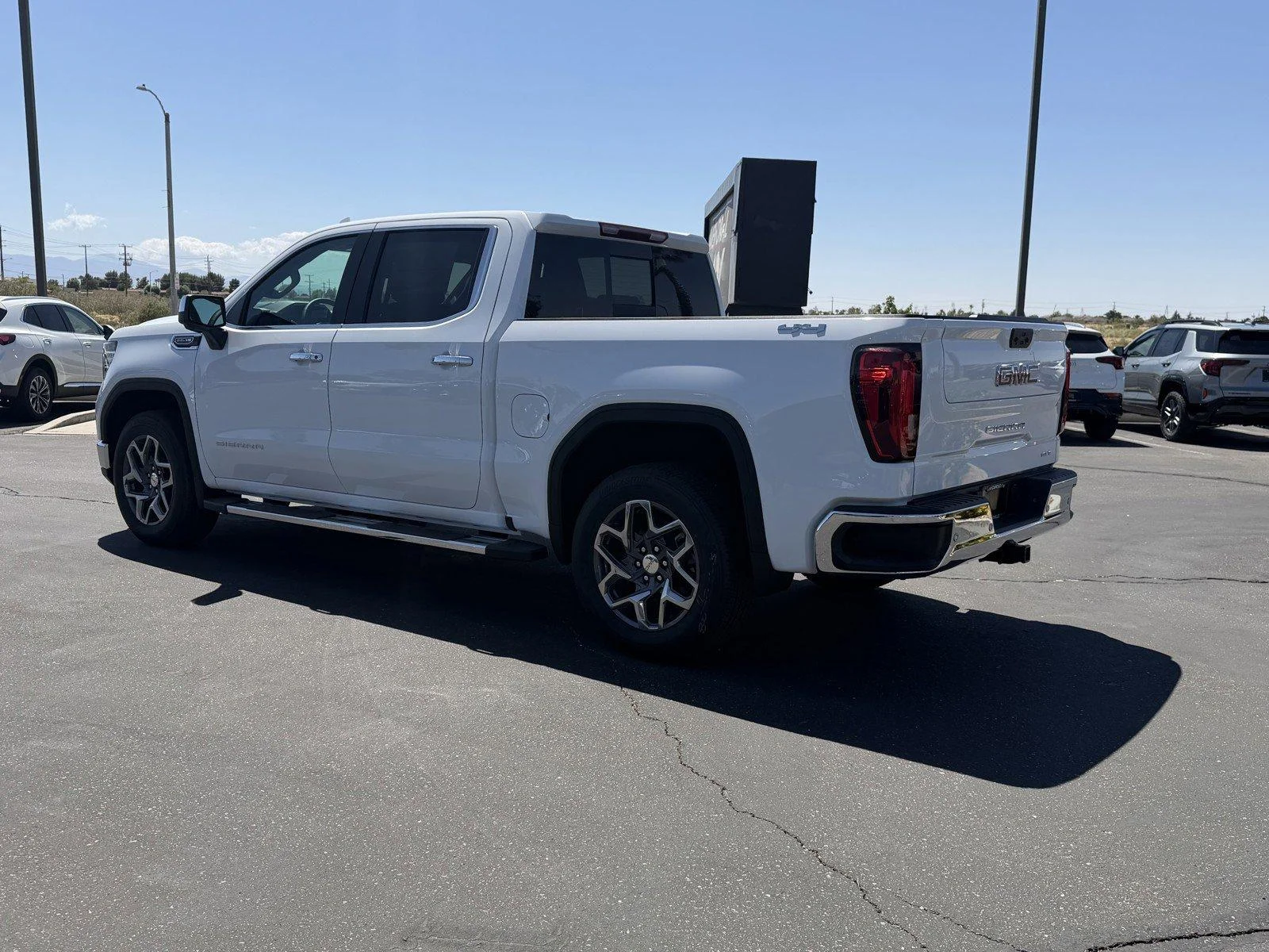 New 2026 Summit White GMC SLT image 4
