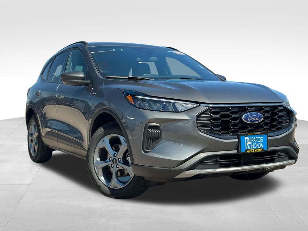 Used 2025 Gray Metallic Ford ST-Line image 3