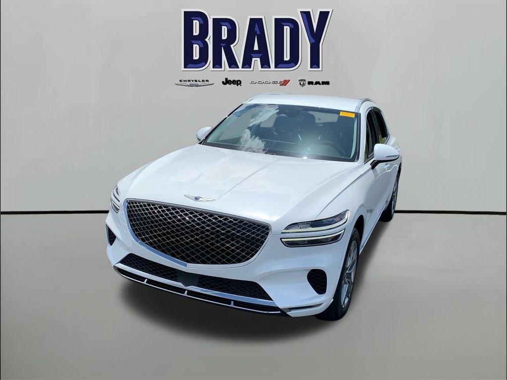 Used 2025 White Genesis 2.5T image 3