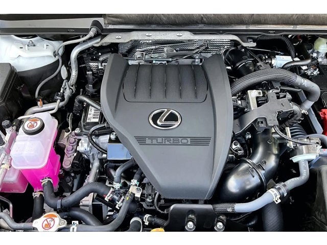 New 2026 Eminent White Pearl Lexus LUXURY image 24