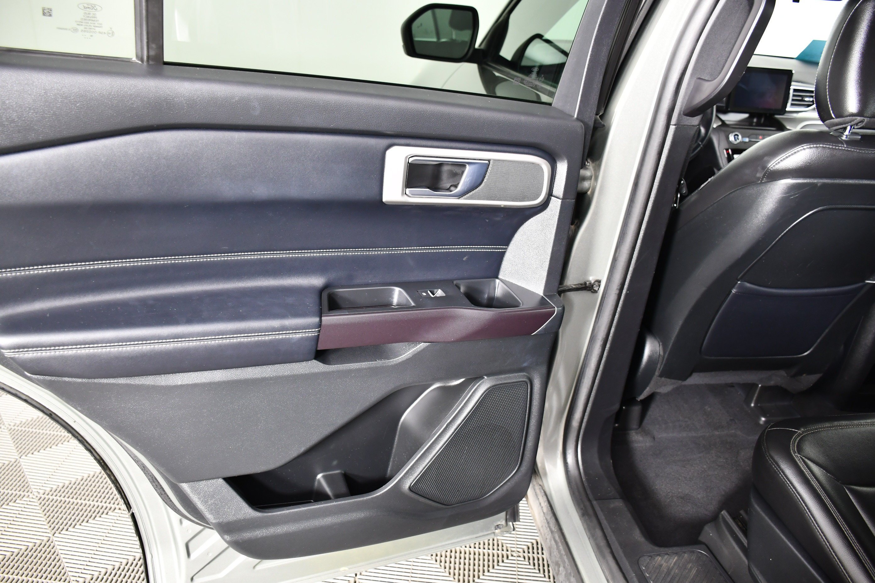 Used 2020 Silver Spruce Metallic Ford XLT image 45