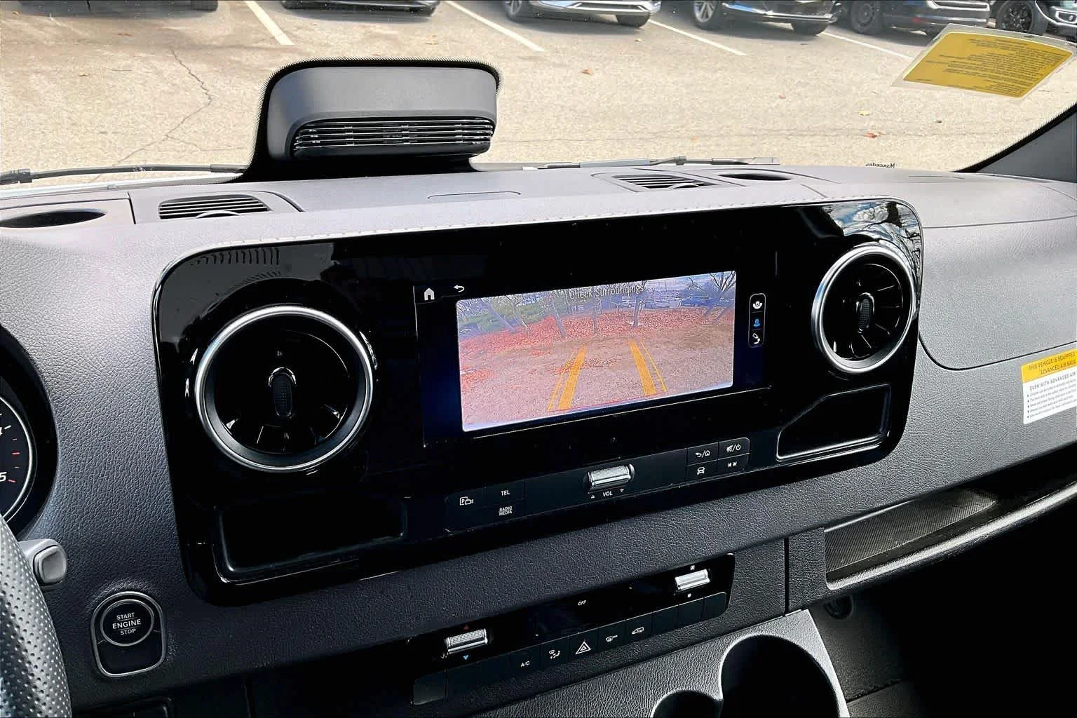 Used 2025 Arctic White Mercedes-Benz  image 28
