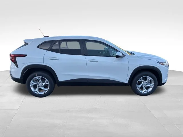 New 2026 Summit White Chevrolet LS image 6