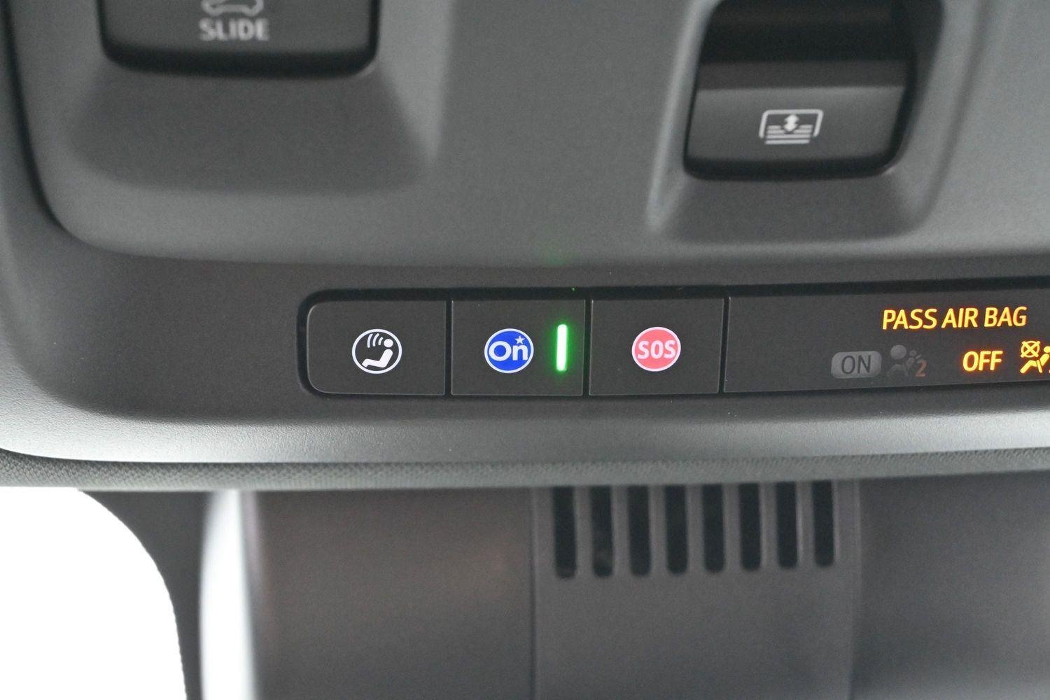 Used 2024 Summit White Chevrolet Premier image 26