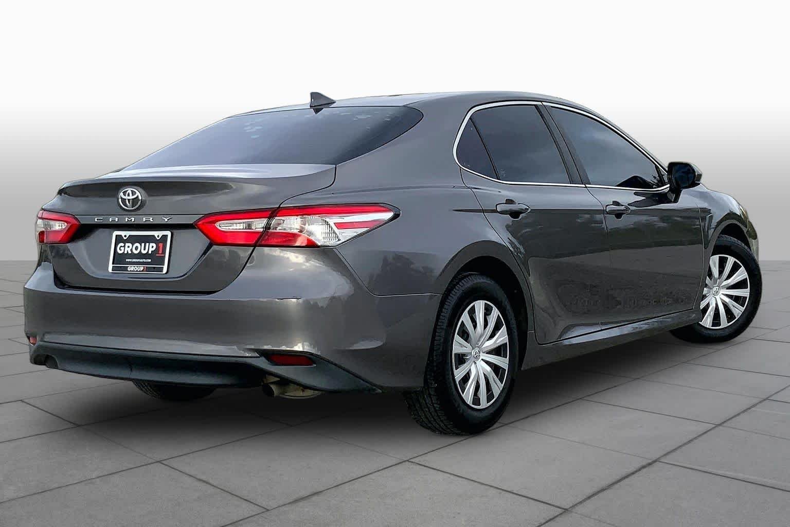 Used 2020 Predawn Gray Mica Toyota L image 13