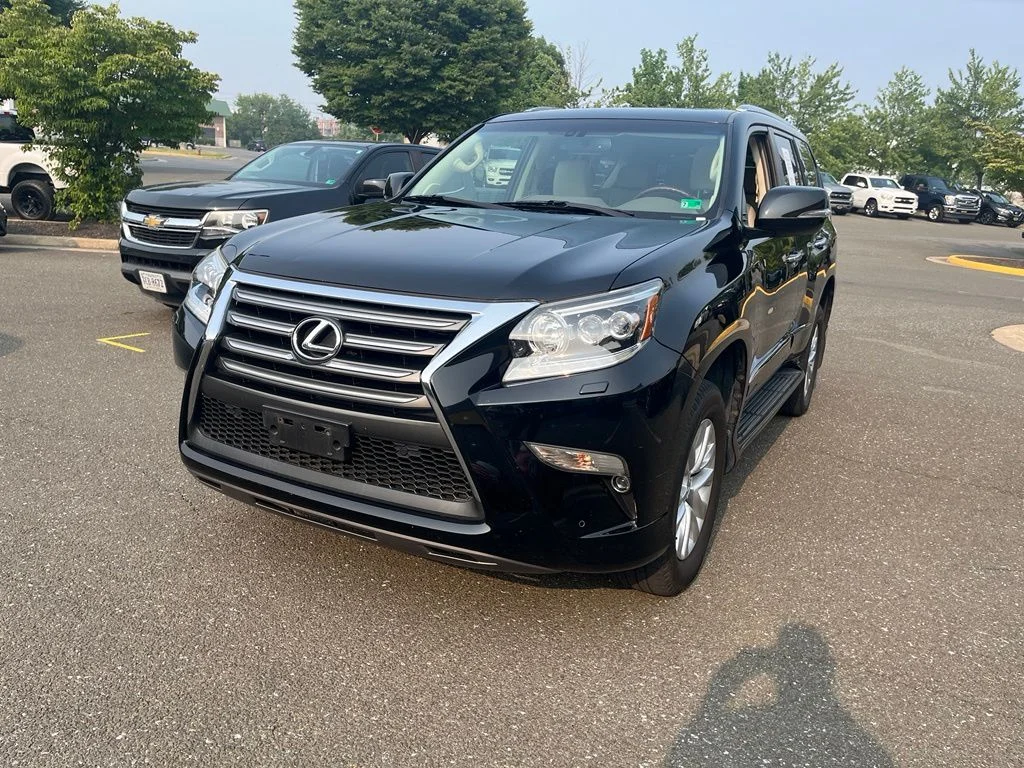 Used 2017 Black Lexus 460 image 3
