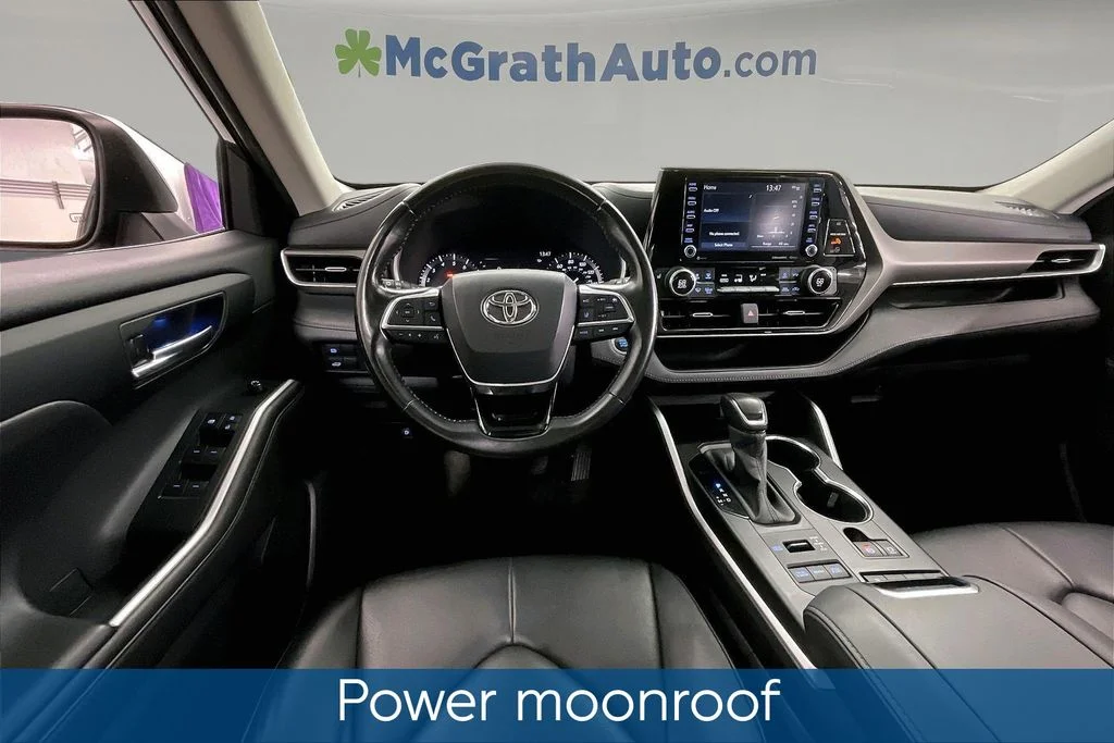 Certified Used 2020 Gray Toyota XLE image 8