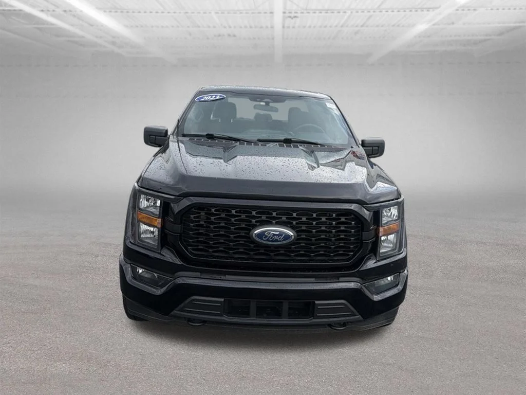 Used 2023 Black Ford XL image 3